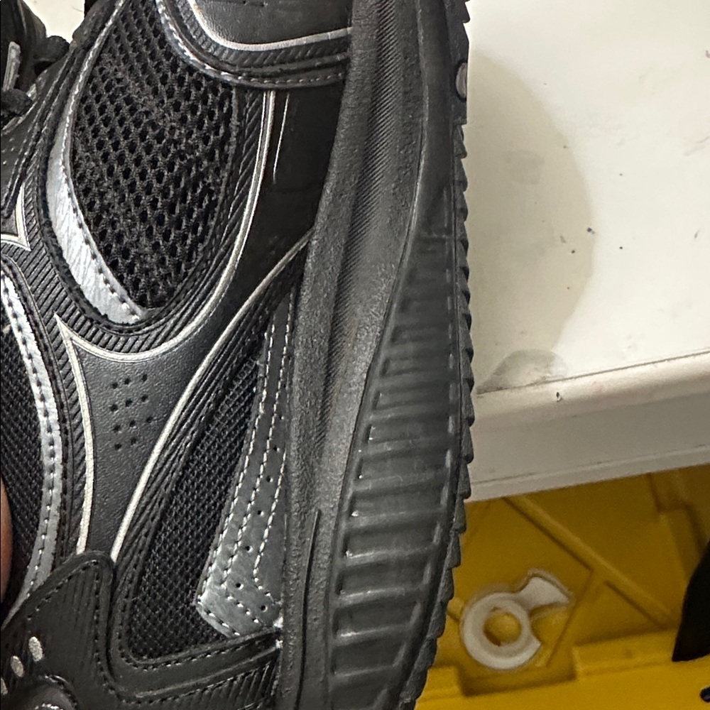 Athletic womenShoes - Picture 9 of 10